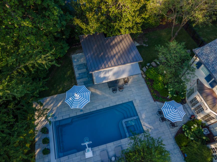 aerial shot of pool with outdoor kitchen Photo